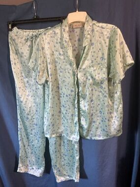 Kim Rogers Mint & Light Blue Polka Dot Satin Pajama Set